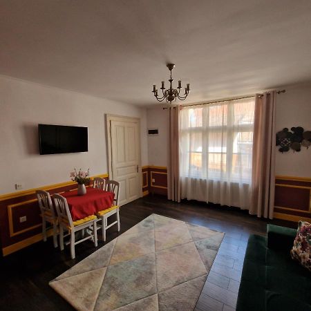 Central Park Apartment Segesvár Kültér fotó