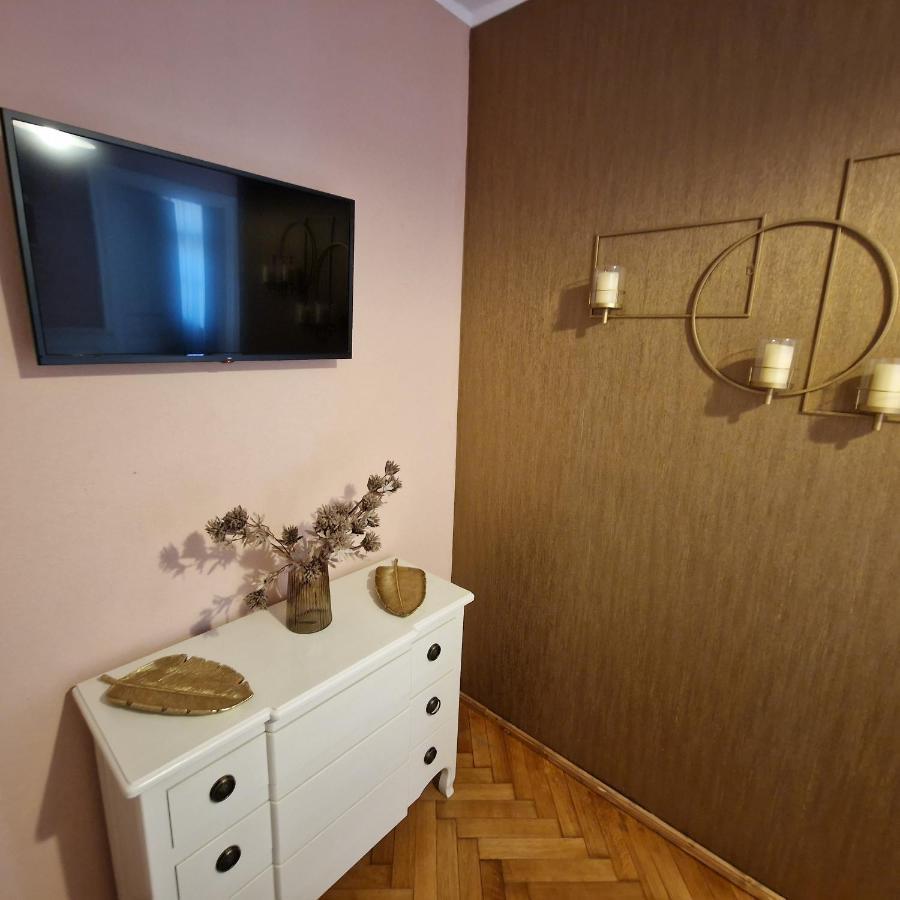 Central Park Apartment Segesvár Kültér fotó