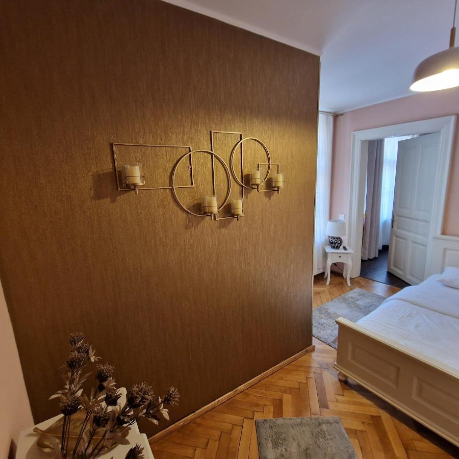 Central Park Apartment Segesvár Kültér fotó