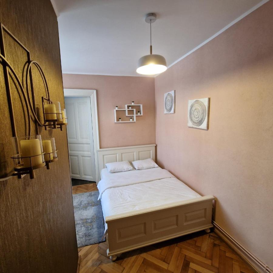 Central Park Apartment Segesvár Kültér fotó